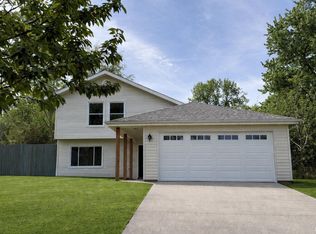802 E Allendale Dr, Bloomington, IN 47401