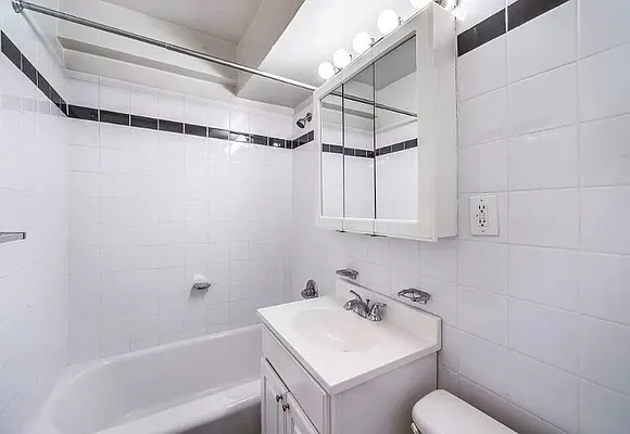 Rented by Dalan Rentals | media 10