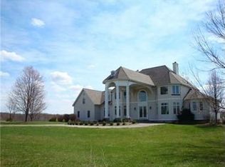 217 Pflugh Rd, Butler, PA 16001