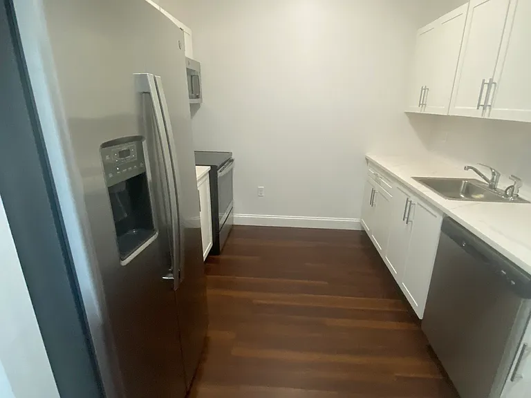 3100 Bergenline Ave #307 — Photo 37