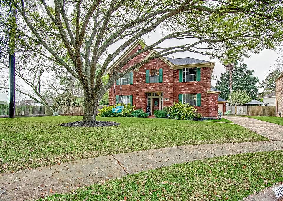 1st image of 1903 Old Prairie Ct