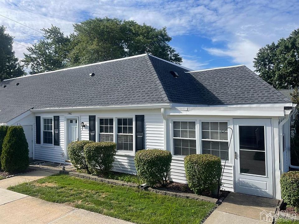 1st image of 190 Malden Ln #C