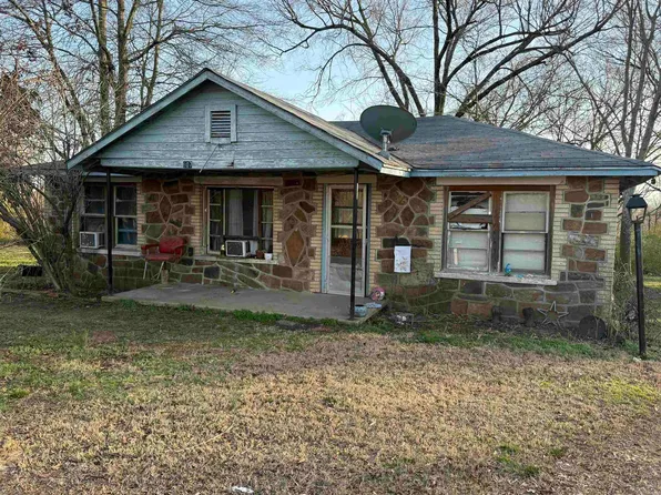 907 W Brown St, Morrilton, AR 72110