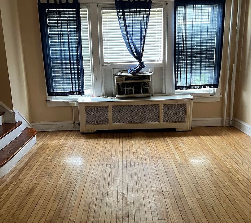 2nd image of 1502 N 14th St