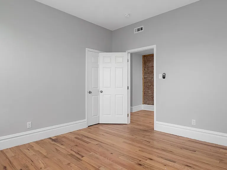 4236 Shaw Blvd #2 — Photo 11