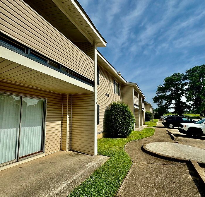 2nd image of 4525 Judith Ln SW #14-1