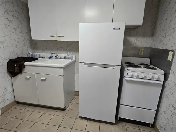 96 Main St Unit 1, Lancaster, NH 03584