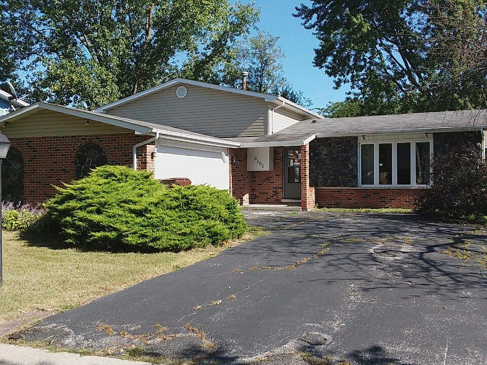 1st image of 5101 Arquilla Dr