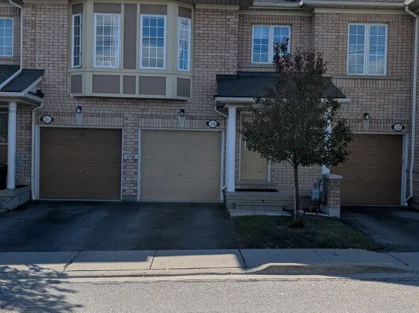 770 Othello Ct #24, Mississauga, ON L5W 1Y3
