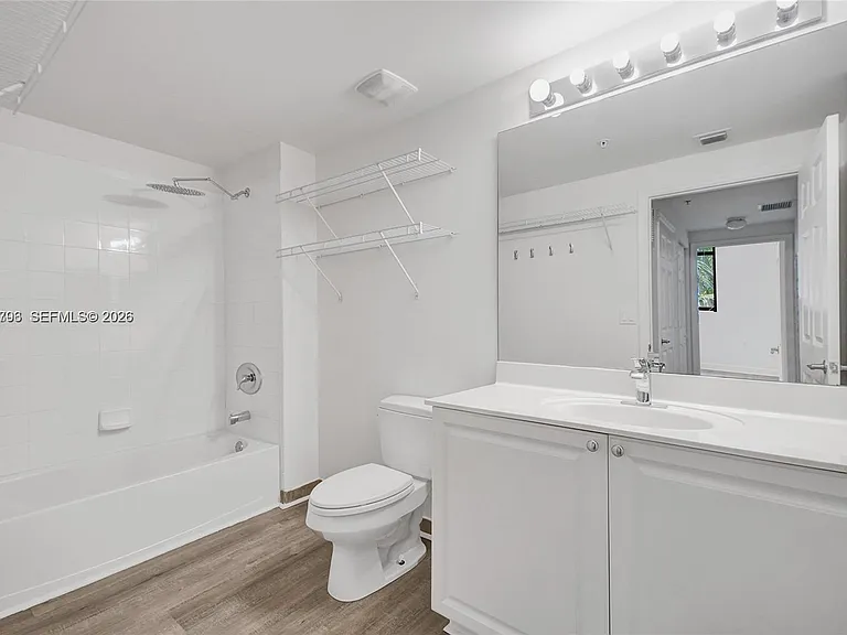 888 S Douglas Rd #304 — Photo 7