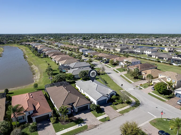 16000 Palmetto Prairie Dr — Photo 33