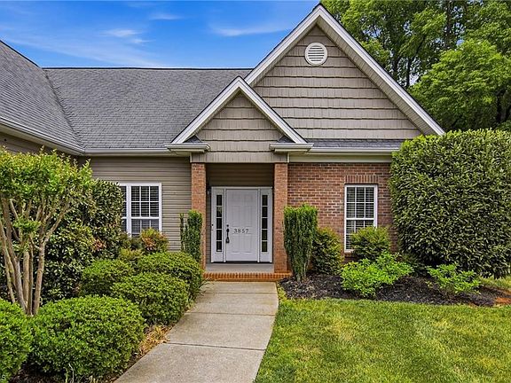 2nd image of 3857 Turnberry Park Dr