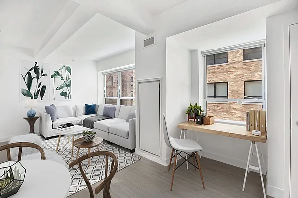 Sold by Compass | media 1