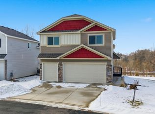 1011 Alexander Ct, Montrose, MN 55363