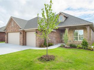 7316 Stinchcomb Dr, Oklahoma City, OK 73132