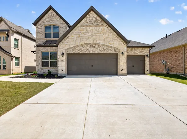 3512 Ithaca St, Corinth, TX 76208