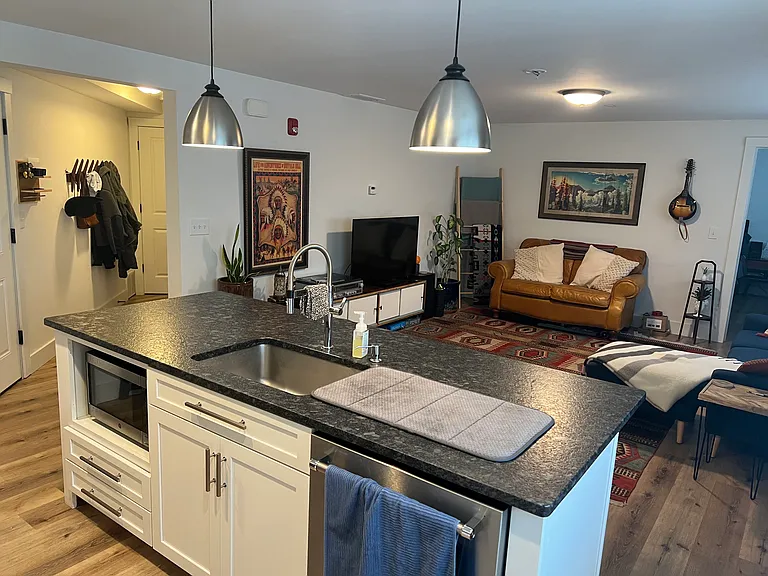 15 Ballston Ave #2 — Photo 6