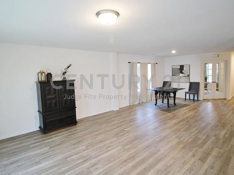 1229 Autumn Mist Ln — Photo 3