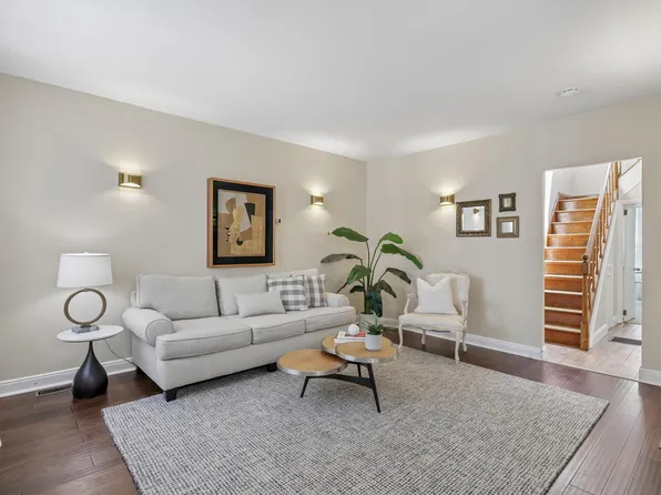 126 Nelson Avenue image 1 of 46