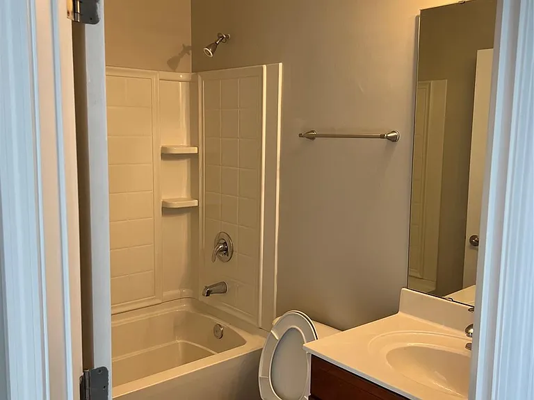 115 Plantation Ridge Dr #202 — Photo 9
