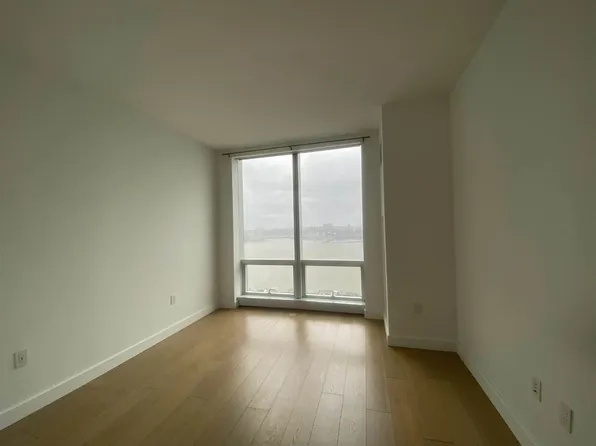 15 Hudson Yards image 7 of 22