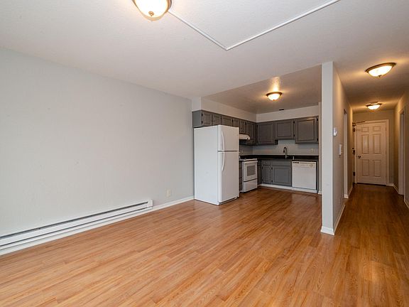 4th image of 7233 Geary Blvd #1
