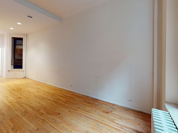 4th image of 315 E 93rd St APT 1B
