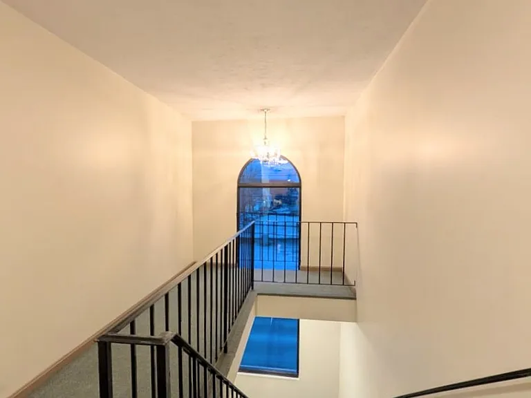 Top floor of the outside hallway