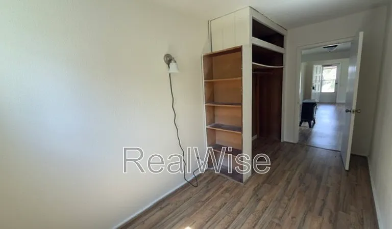 173 SE Lane Ave — Photo 7