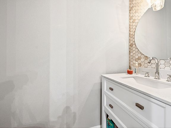 4th image of 555 Via Amalfi APT 203
