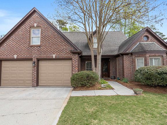 2nd image of 2217 Sterling Ridge Cir