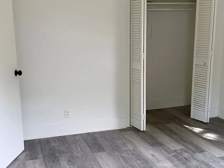 2512 Prince St — Photo 11