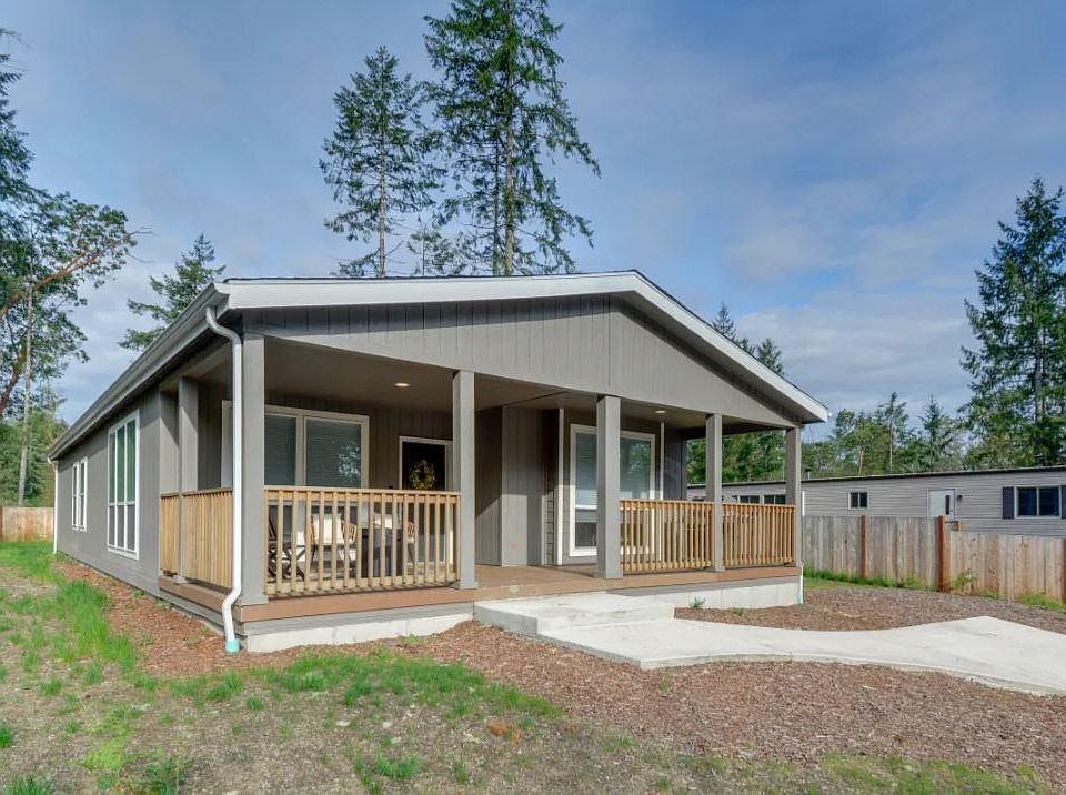 1st image of 1906 197th Ave SW