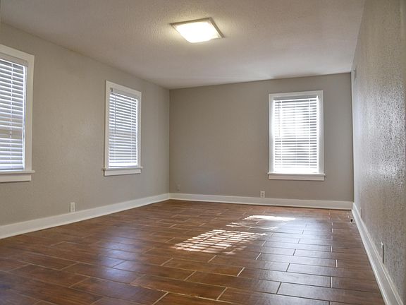5th image of 6514 Metcalf Ave