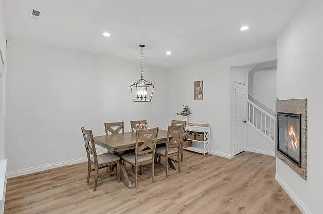 437 Calle Cerro — Photo 9