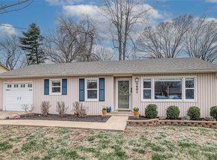 7601 W 66th Ter, Overland Park, KS 66202