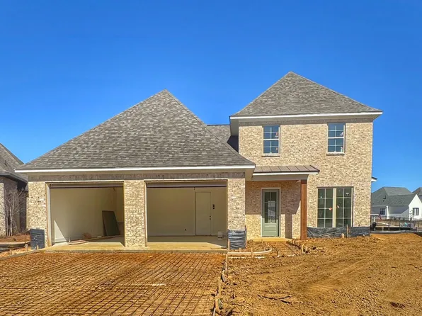 220 Herons Bay Cir, Madison, MS 39110