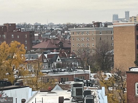 2nd image of 1601 18th St NW APT 916