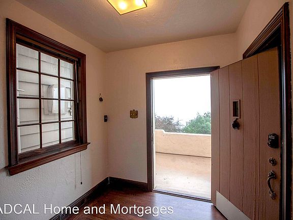 2nd image of 80 Villa Ter