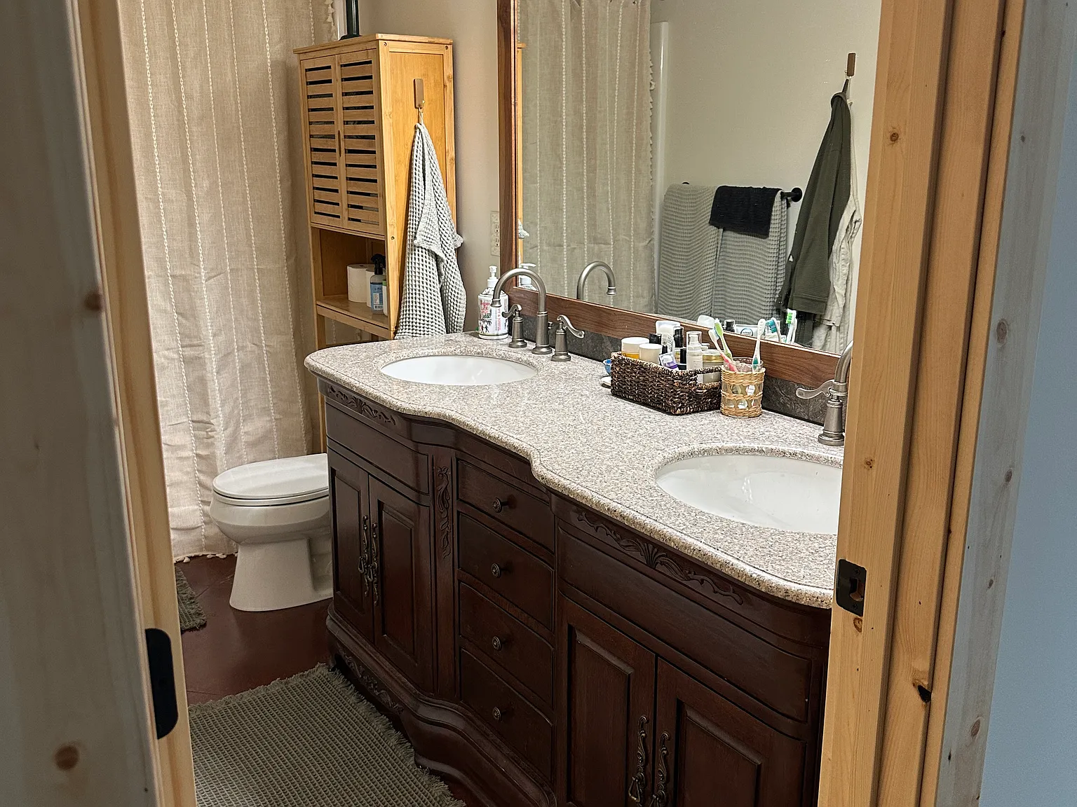 195 Russell Ln — Photo 4