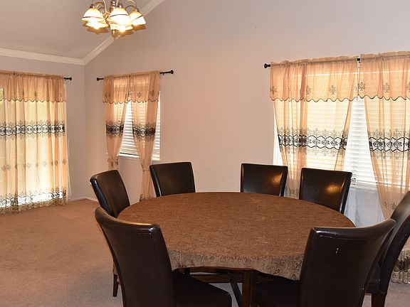 4th image of 45827 Evelyn Ct