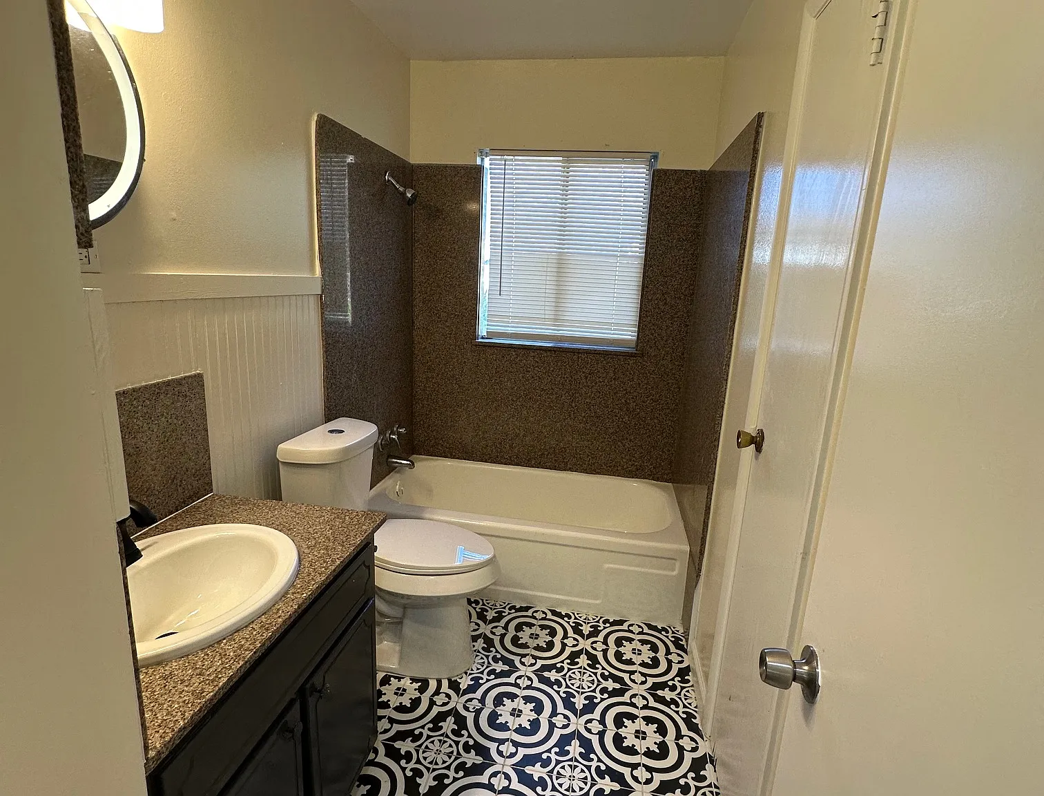 4 bed, 1500 sqft, $1,475 — Photo 3