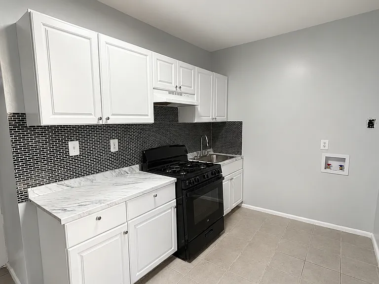 587 Dr Martin Luther King Jr Blvd #2 — Photo 7