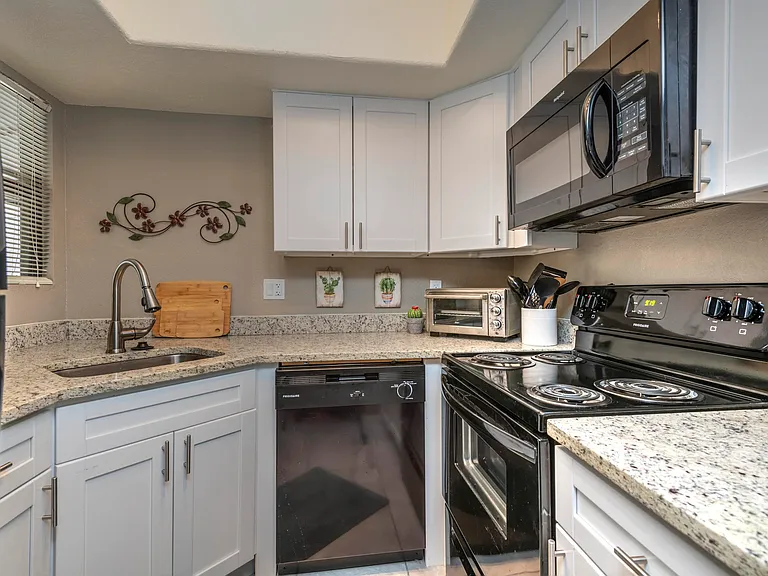 5800 N Kolb Rd #3114 — Photo 10
