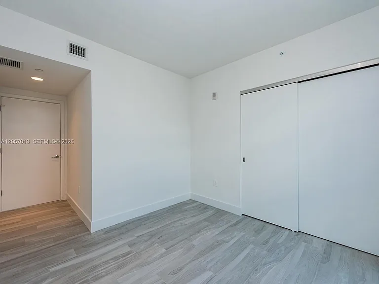 1010 Brickell Ave #3701 — Photo 6