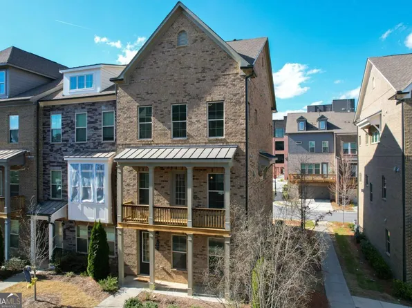 5051 Pinckney Ln, Peachtree Corners, GA 30092