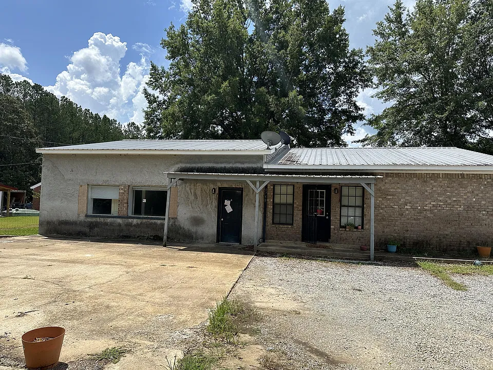 1756 Highway 363 #2