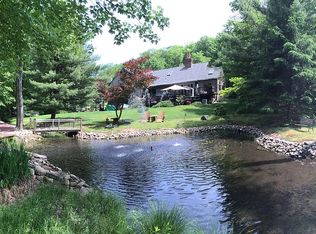 7 Spice Bush Rd, Kinnelon, NJ 07405