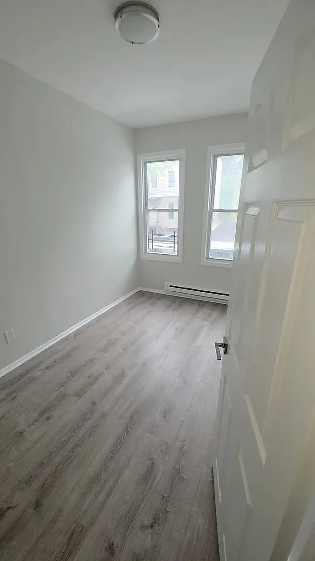 2 bed, $1,750 — Photo 3
