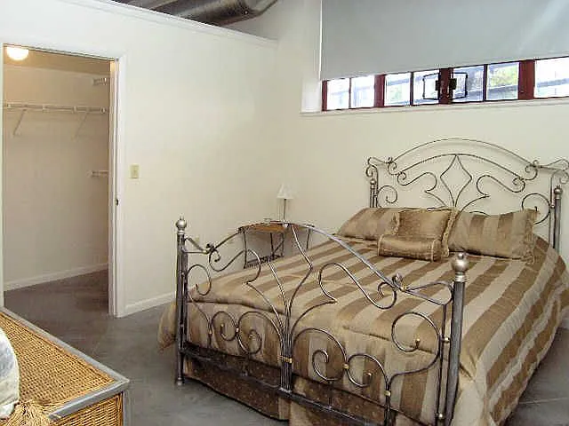 Tribune Lofts — Photo 14
